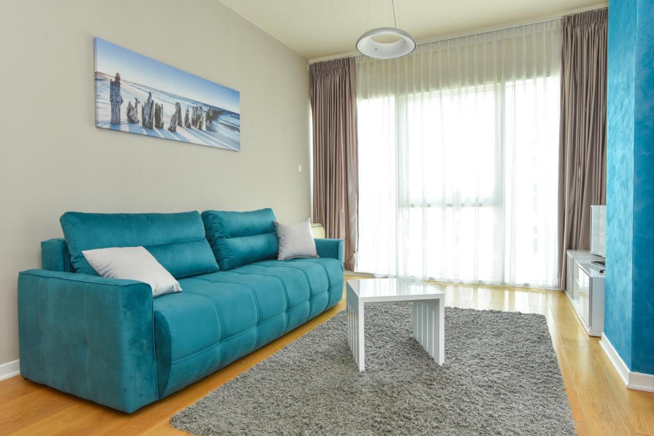 Apartments Menuet Budva Exterior foto